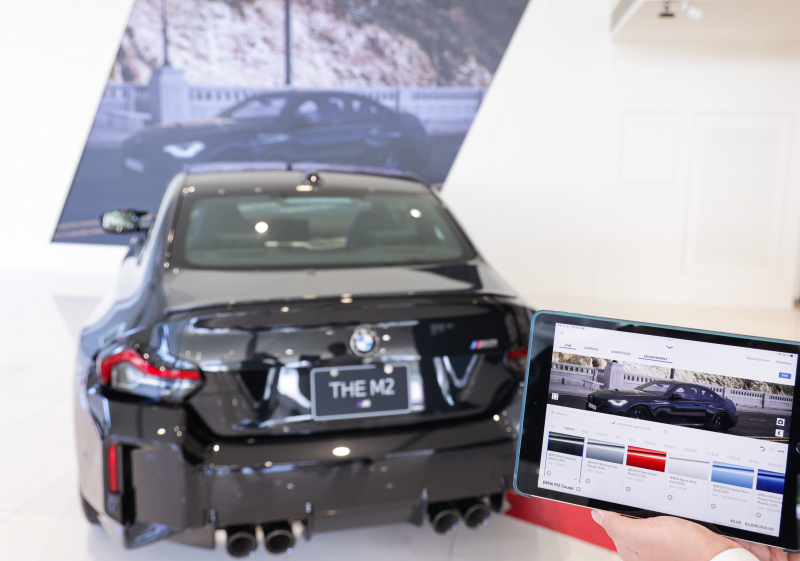 �p܇���漴�rͶ�ŵ�LED���ϣ�Ϳɼ��r���Q܇�v��(n��i)�b������x���c܇����ɫ���ṩ�����c��(sh��)܇�ȱ����ĳ���ʽ�o����̓�M�p܇�w�